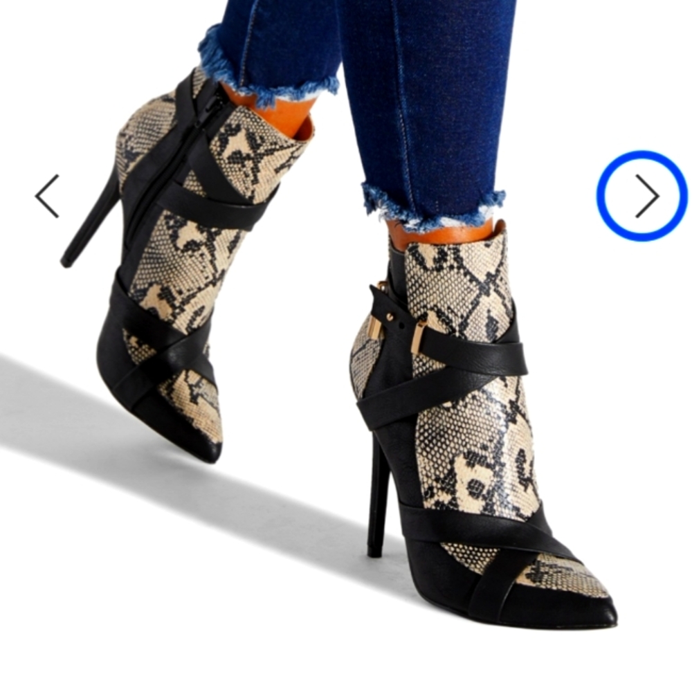 BRAND NEW Danni Stiletto Bootie